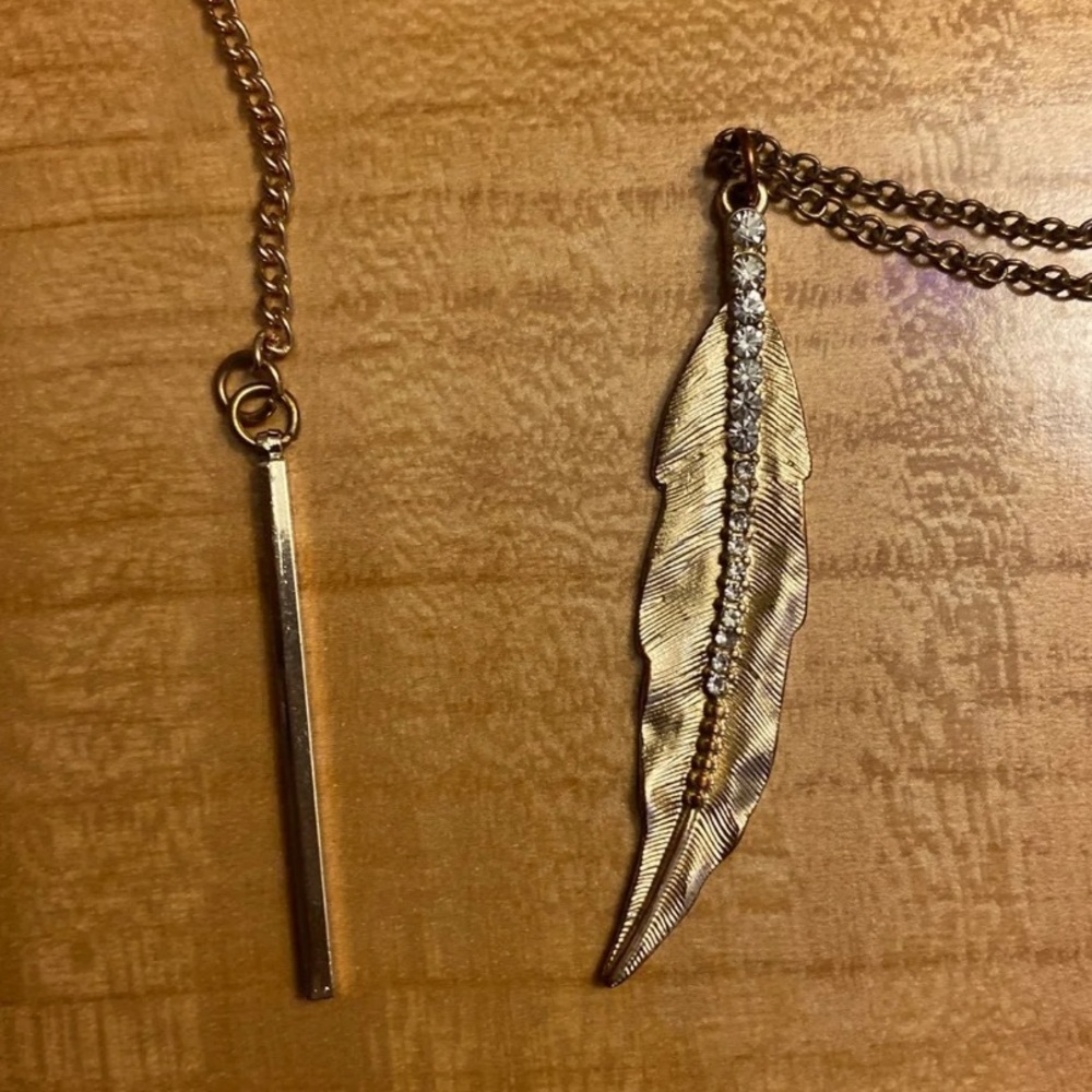 Two necklaces for the price of one !